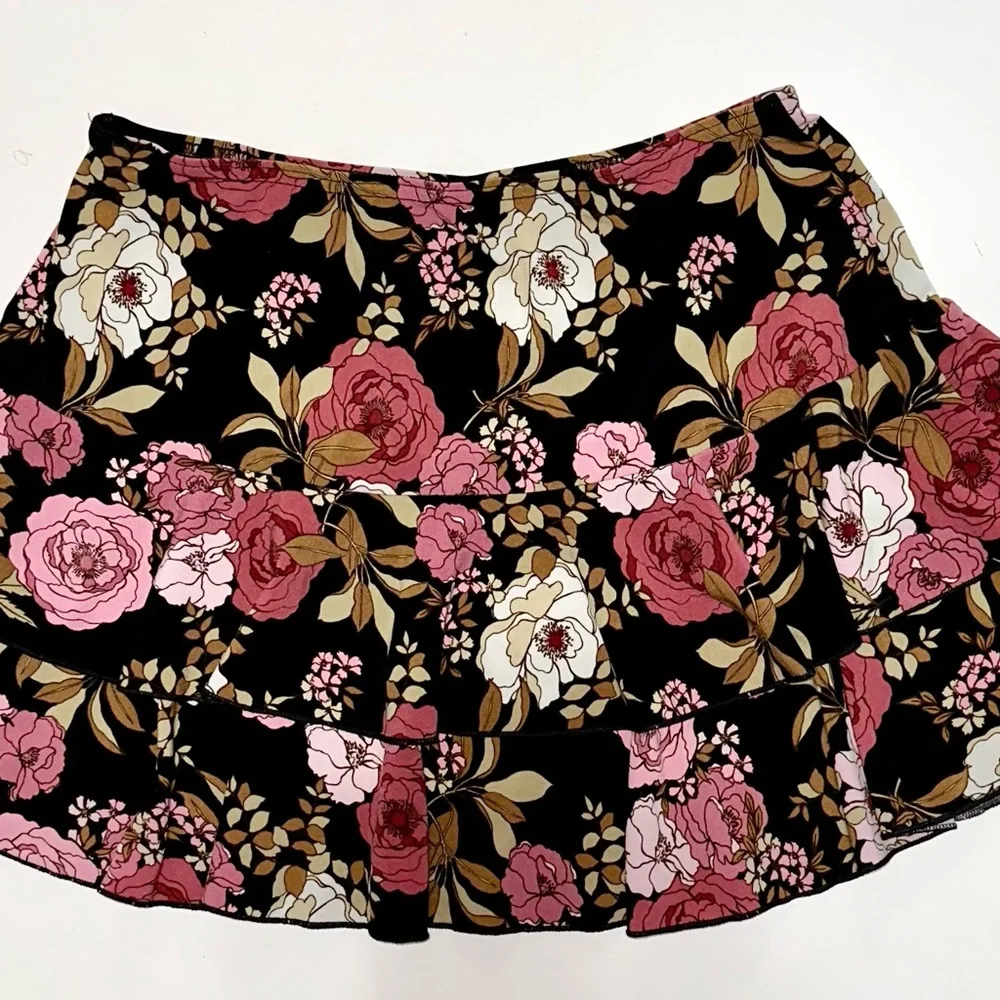 Vintage Y2K women’s Byerwear girly fairy ruffle tiered mini skirt - Picture 3 of 3